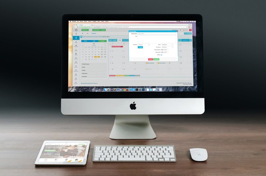 workplace productivity article - apple mac desktop computer with iCalendar app open